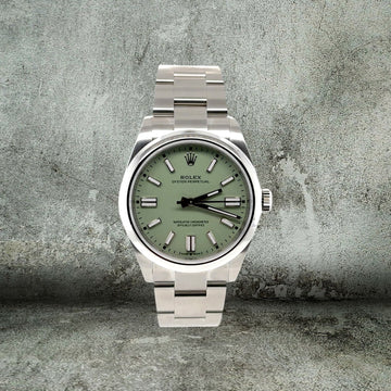 ROLEX OYSTER PERPETUAL 41mm PISTACCHIO 134300