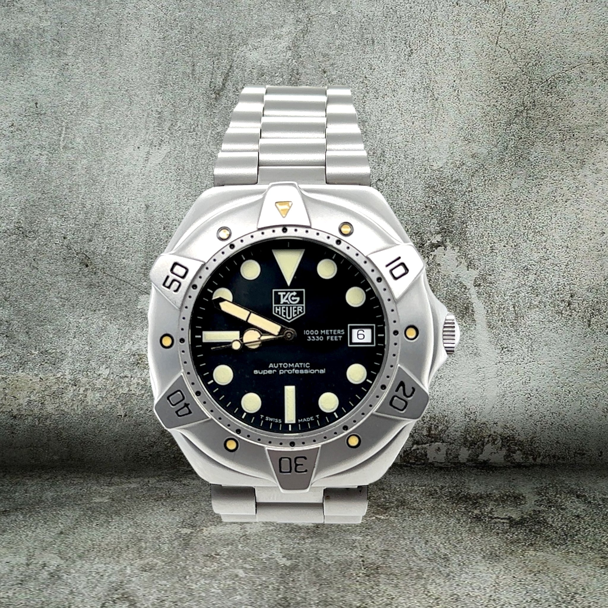 TAG HEUER SUPER PROFESSIONAL 1000m 43mm