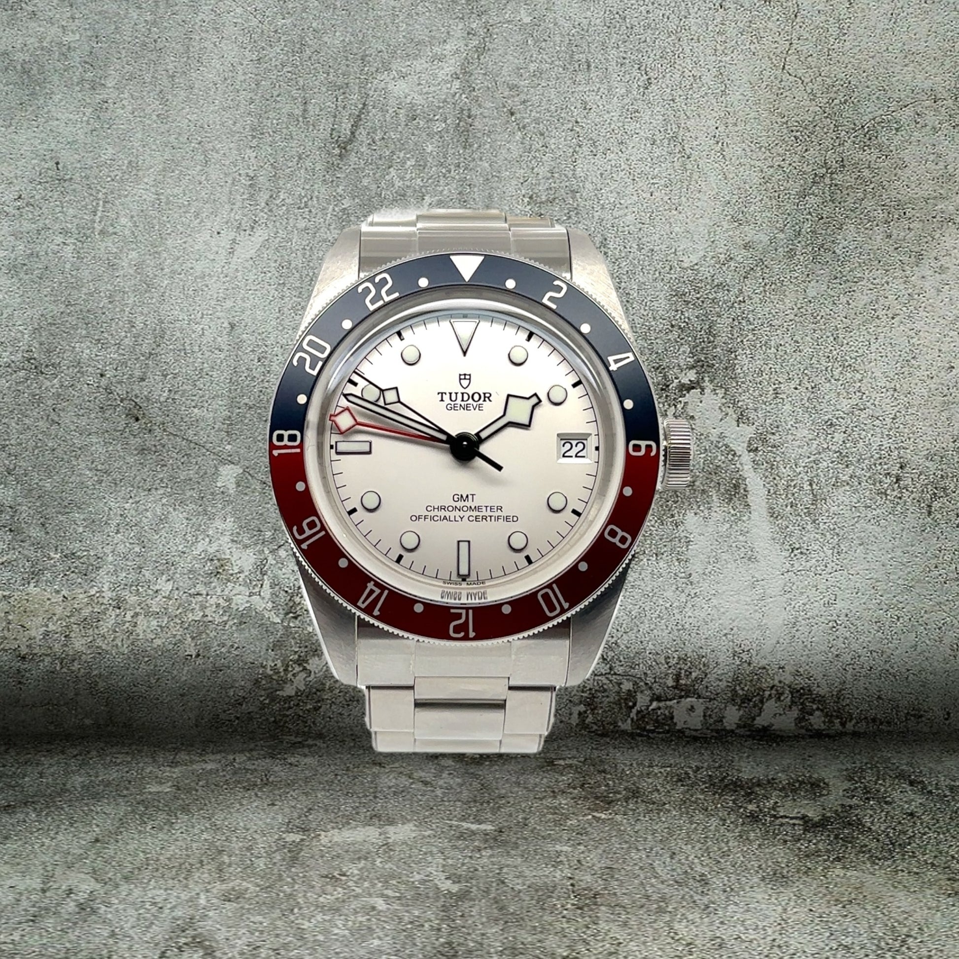 TUDOR BLACK BAY GMT OPALINE 79830RB