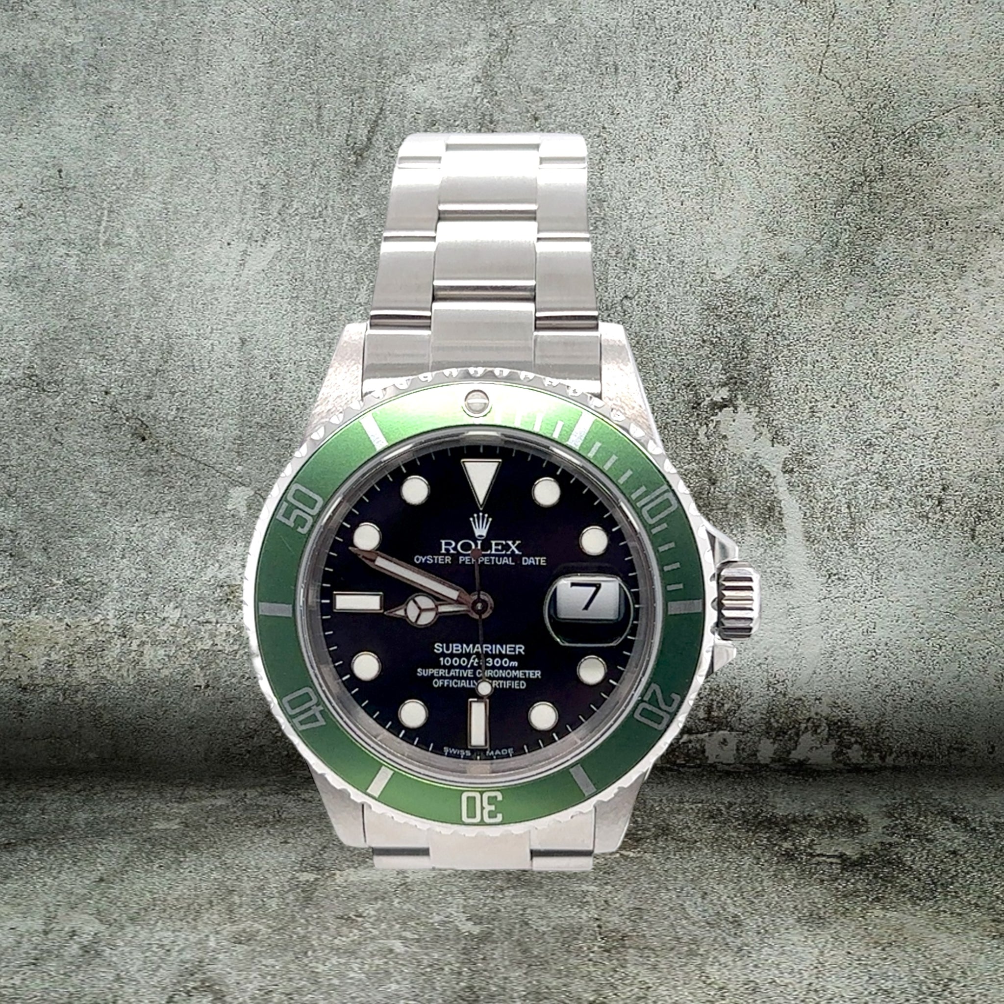 ROLEX SUBMARINER 16610LV FAT FOUR Y9 LIKE NOS